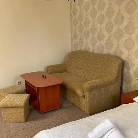 Pod Hradom Hotel 3*