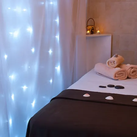 Pod Hradom 3* Trenčín