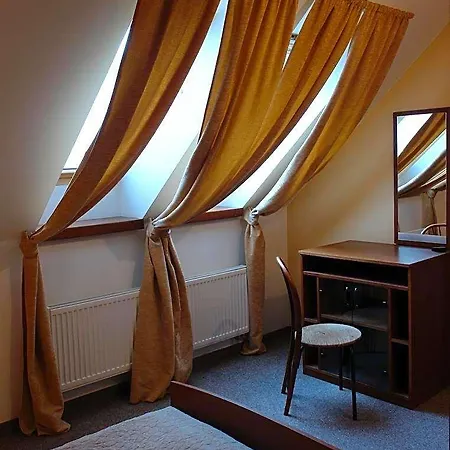 Pod Hradom Hotel