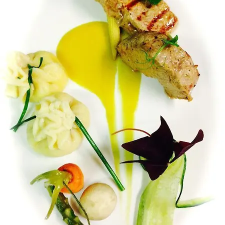 Pod Hradom Hotel Trenčín