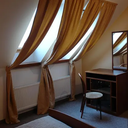 Pod Hradom Hotel 3*
